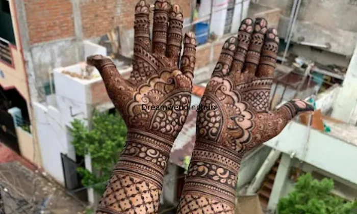 Mehendi Artists Monika